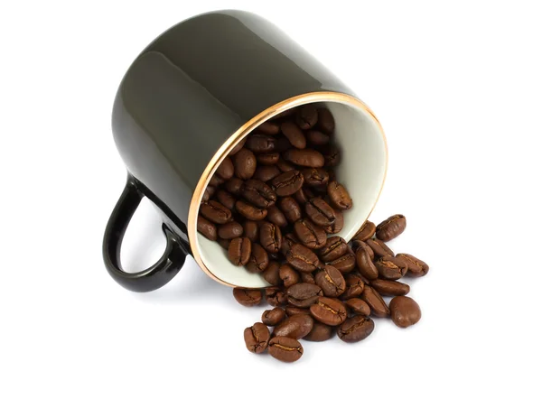 Kahve çekirdekleri ile siyah kupa — Stok fotoğraf