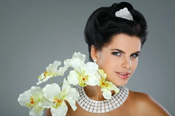 Foto de hermosa chica en bodas decoraciones en estilo de moda —  Fotos de Stock