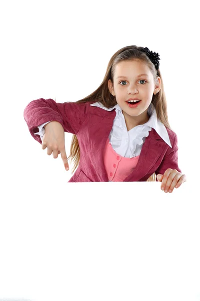 Ένα μικρό κορίτσι που κρατά ένα πανό — Φωτογραφία Αρχείου