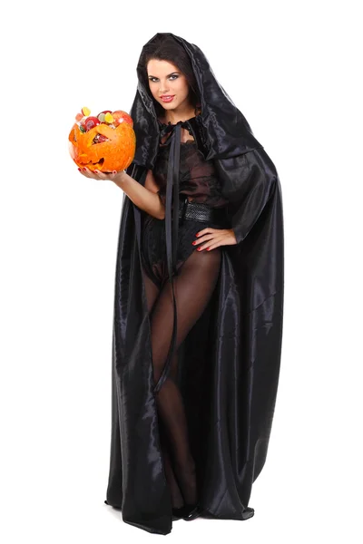 ハロウィーンの夜の魔女のスーツで性的なブルネット — ストック写真