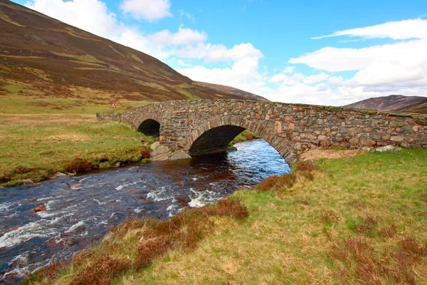 Auf dem Weg ins schottische Hochland — Stockfoto