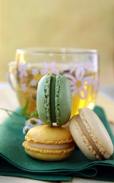 Traditional french dessert colorful macarons — Stock Photo, Image