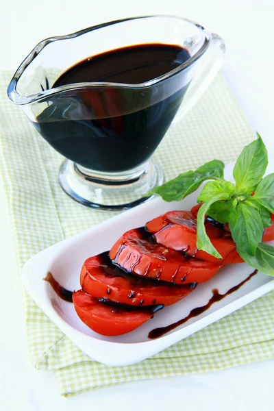 Fresh tomatoes basil and balsamic vinegar — Stock Photo, Image