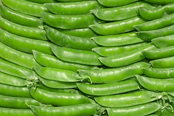 若い緑エンドウ豆の鞘 — ストック写真