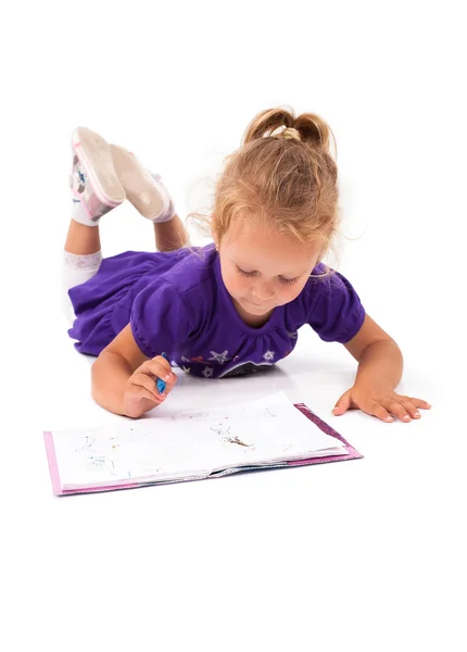 Küçük kızla mutlu: notebook — Stok fotoğraf