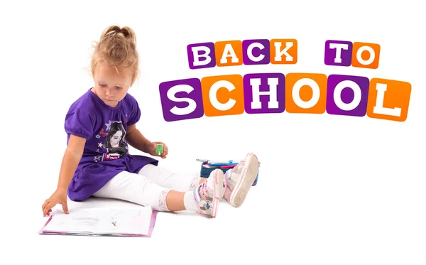 Niña feliz con cuaderno — Foto de Stock