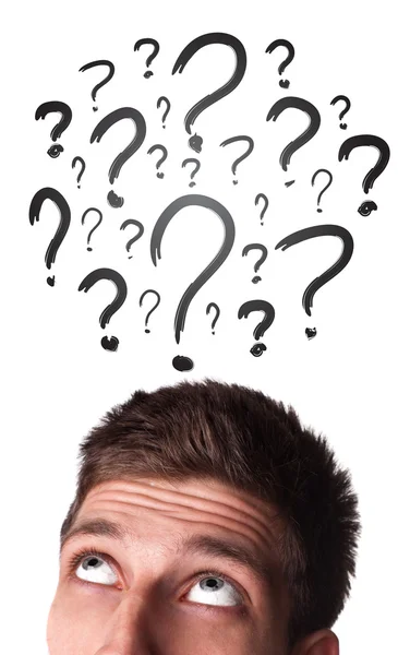 Caucasiano adulto masculino tem muitas perguntas em sua cabeça — Fotografia de Stock
