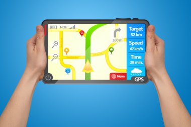 dokunmatik gps tablet tutan bir erkek eli