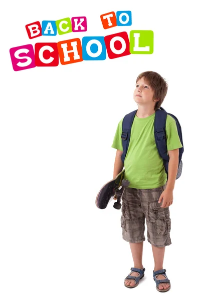 Kid med tillbaka till skolan tema isolerad på vit — Stockfoto