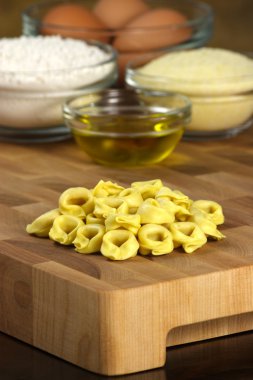 Raw tortellini clipart