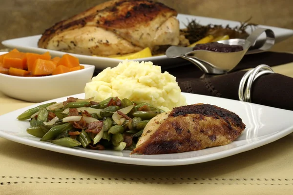 Ouderwetse thanksgiving Turkije borst diner — Stockfoto