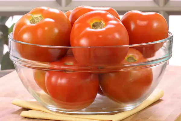 Gesunde frische Tomaten — Stockfoto