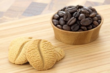 lezzetli kahve shortbreads ve kahve çekirdekleri