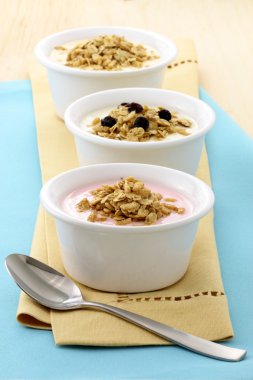 lezzetli ve sağlıklı granola