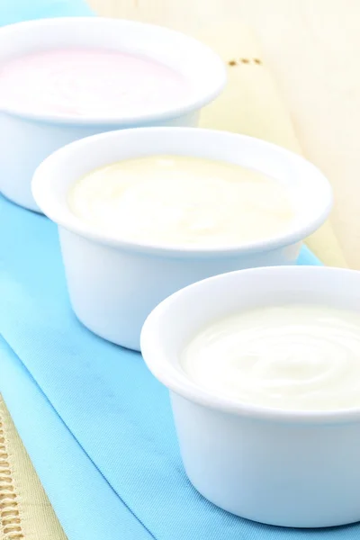 Läckra färsk yoghurt — Stockfoto