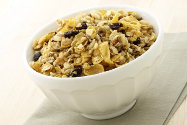 lezzetli ve sağlıklı granola