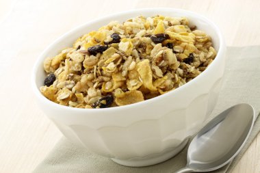 lezzetli ve sağlıklı granola