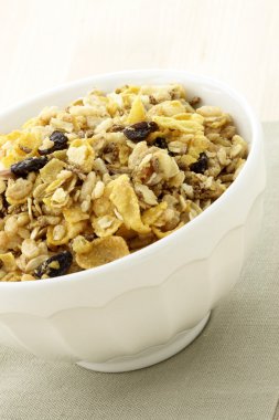 lezzetli ve sağlıklı granola