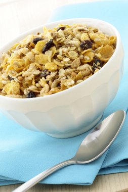 lezzetli ve sağlıklı granola