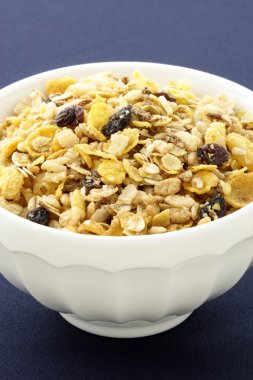 lezzetli ve sağlıklı granola