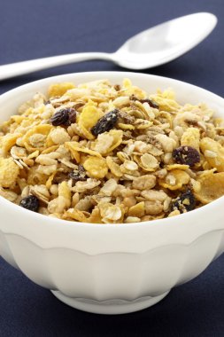 lezzetli ve sağlıklı granola