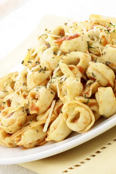 İtalyan tortellini