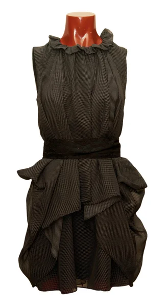 Stilvolles Kleid auf Schaufensterpuppe isoliert — Stockfoto