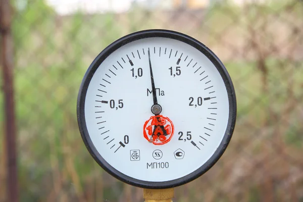 Gas manometer gauge met een zwarte pijl — Stockfoto