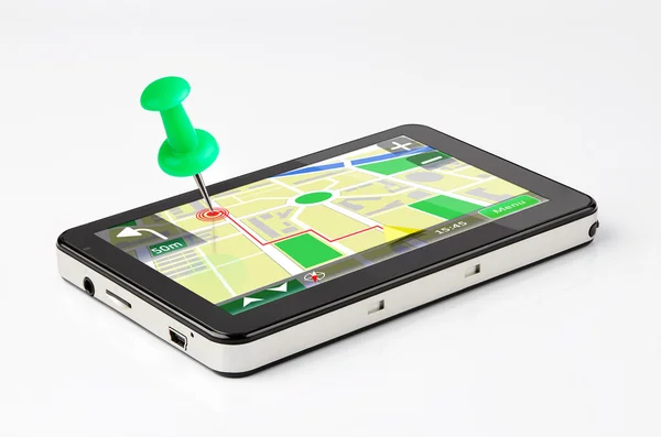 Место назначения, зеленая булавка застряла в GPS устройстве — стоковое фото