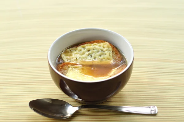 Onion soup with toast — Stock Photo, Image