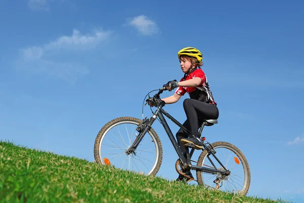 Gesund fit Kind Fahrrad fahren — Stockfoto
