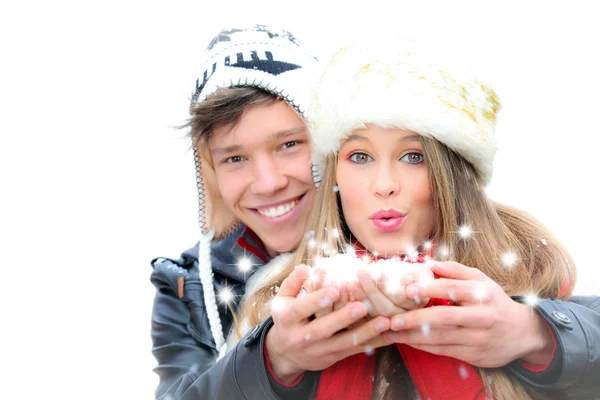 Fantázia téli boldog pár fúj egy karácsonyi kívánság — Stock Fotó