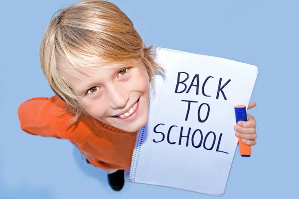 Ritorno a scuola, studente felice — Foto Stock