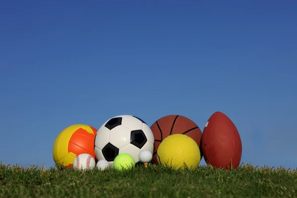 Set van verschillende sporten ballen — Stockfoto