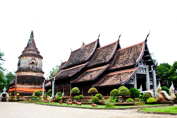 Wat chrám v Thajsku chiangmai — Stock fotografie