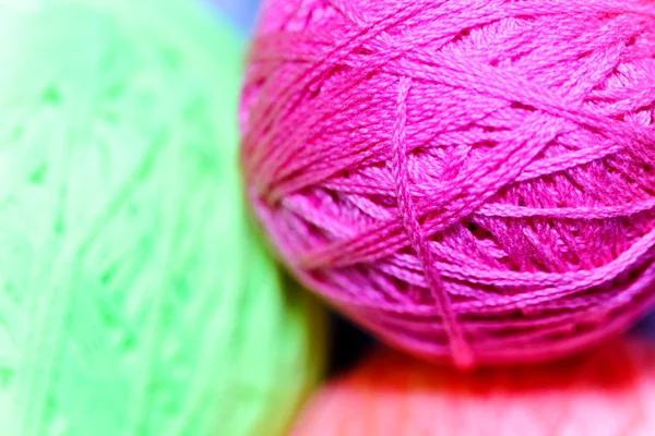 Colorful ball of yarn — Stock Photo, Image