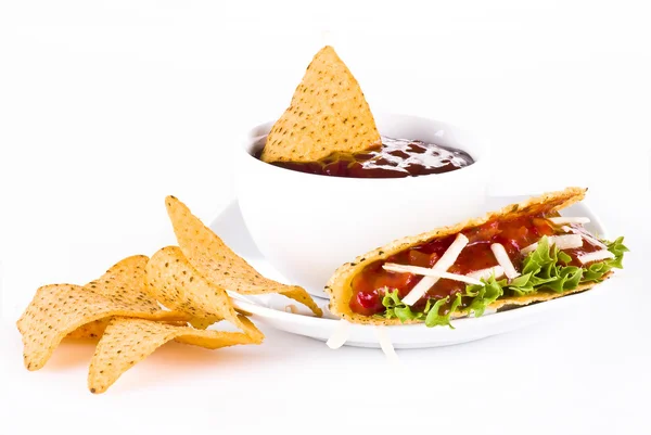 Mexikanska tacos med nachos — Stockfoto