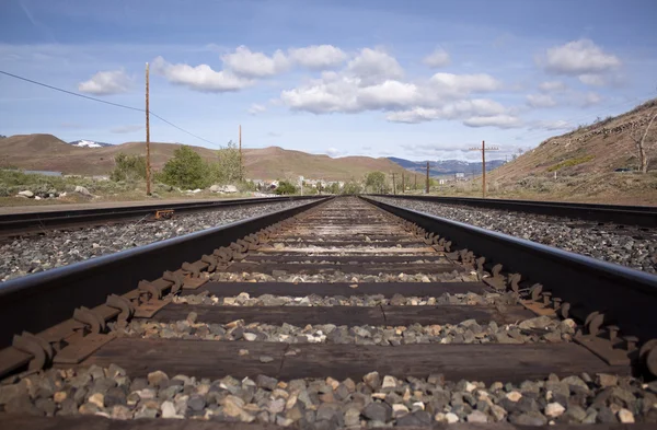 Çelik demiryolu için raylar. manzara ulaşım parça treni — Stok fotoğraf