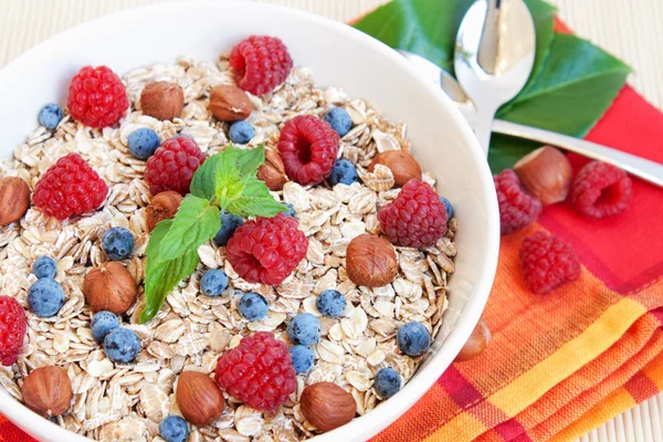 Oat nuts breakfast — Stock Photo, Image