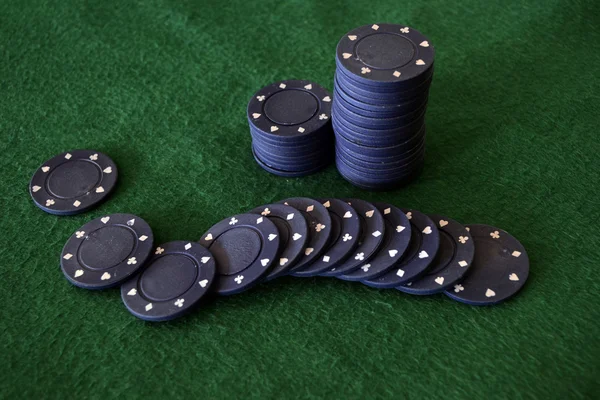 Синій покер чіпси — стокове фото
