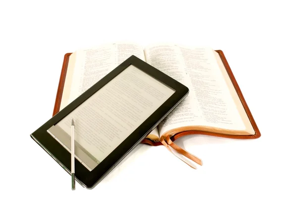 Electronic book reader laying on the Bible — Stock Photo, Image