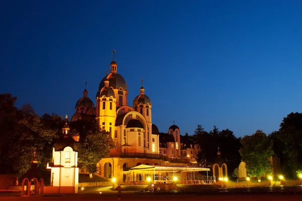 在 zarvanytsya 中的乌克兰希腊天主教修道院。 — 图库照片