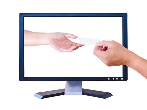 Ręka poza monitora daje nazwę karty na rękę wewnątrz monitora — Zdjęcie stockowe