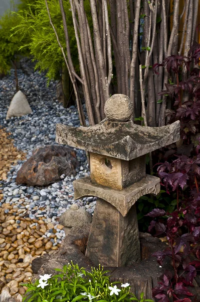 Lantern of Chinese house style in the garden — Stock Photo, Image