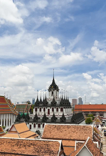 Beautiful metallic castle in Bangkok city — Stock Photo, Image