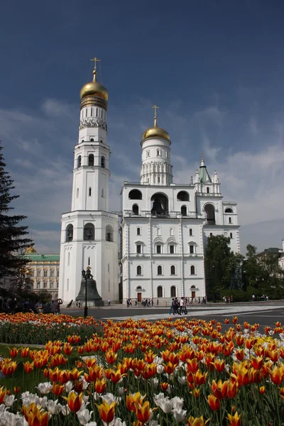 Klokkentoren "ivan de grote in de kremlin van Moskou. — Stockfoto