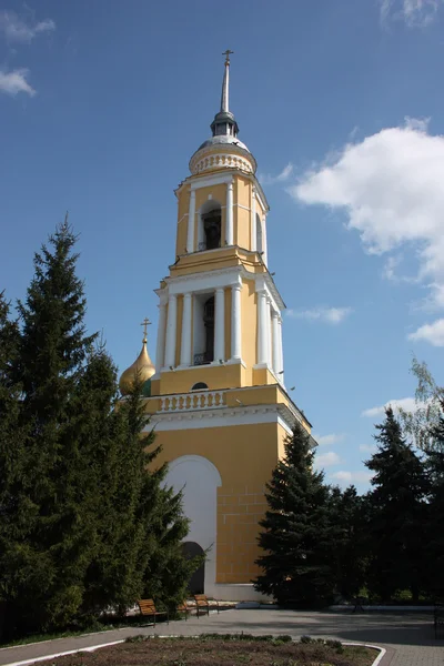 Rosja, kolomna. dzwonnica novo golutvin klasztoru w kolomna Kremla. — Zdjęcie stockowe
