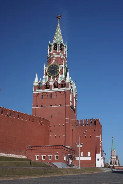 Rusland, Moskou. Spasski toren van Moskou kremlin. — Stockfoto