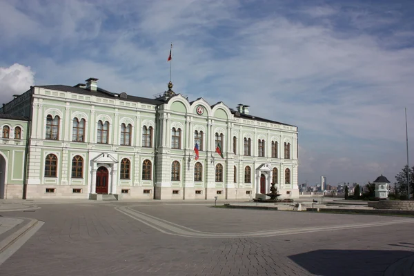 Paleis van de president van de republiek Tatarije in het kremlin van kazan. — Stockfoto