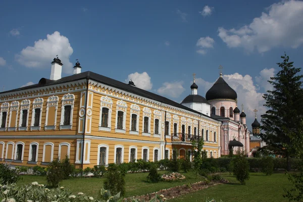 Russia, Moscow region. Voskresensky Monastery David pustyn. — Stock Photo, Image
